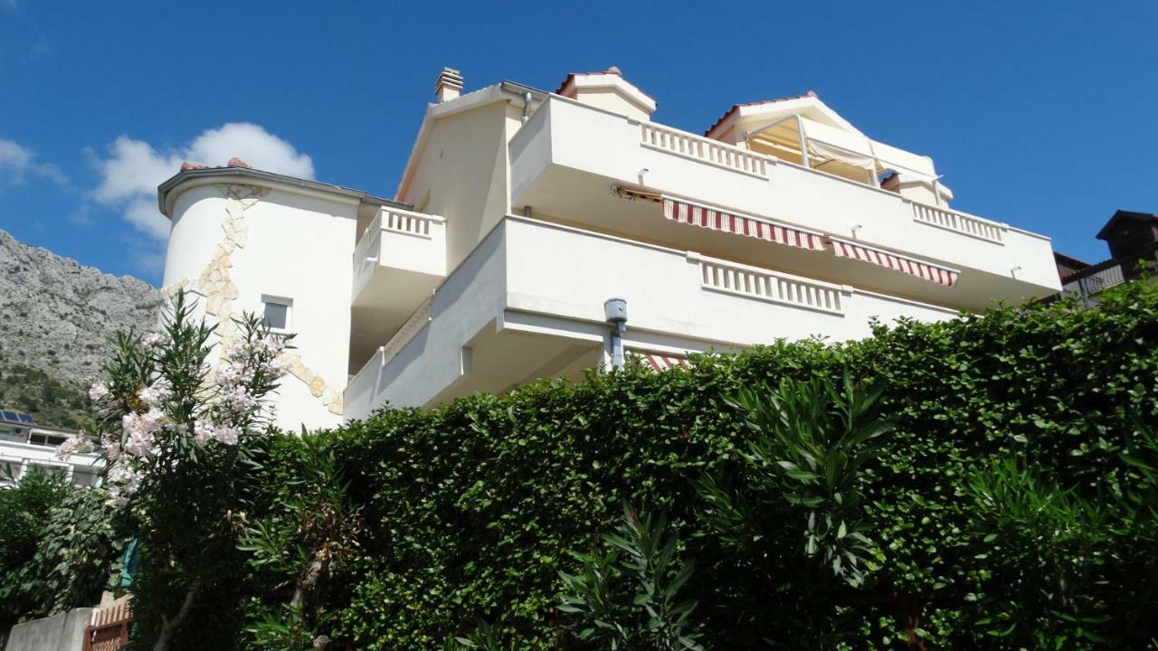 Apartmani Villa Marija Omiš Eksteriør bilde