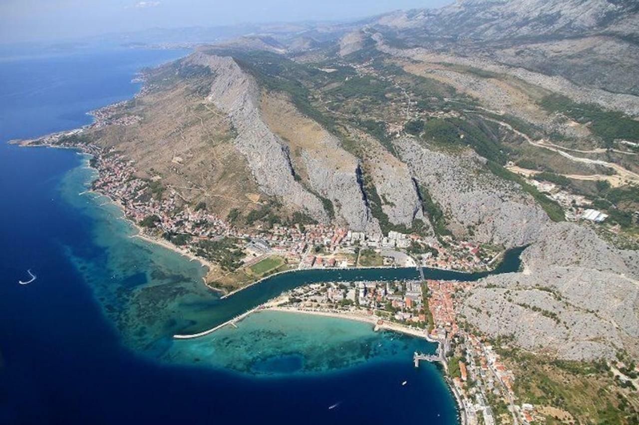 Apartmani Villa Marija Omiš Eksteriør bilde