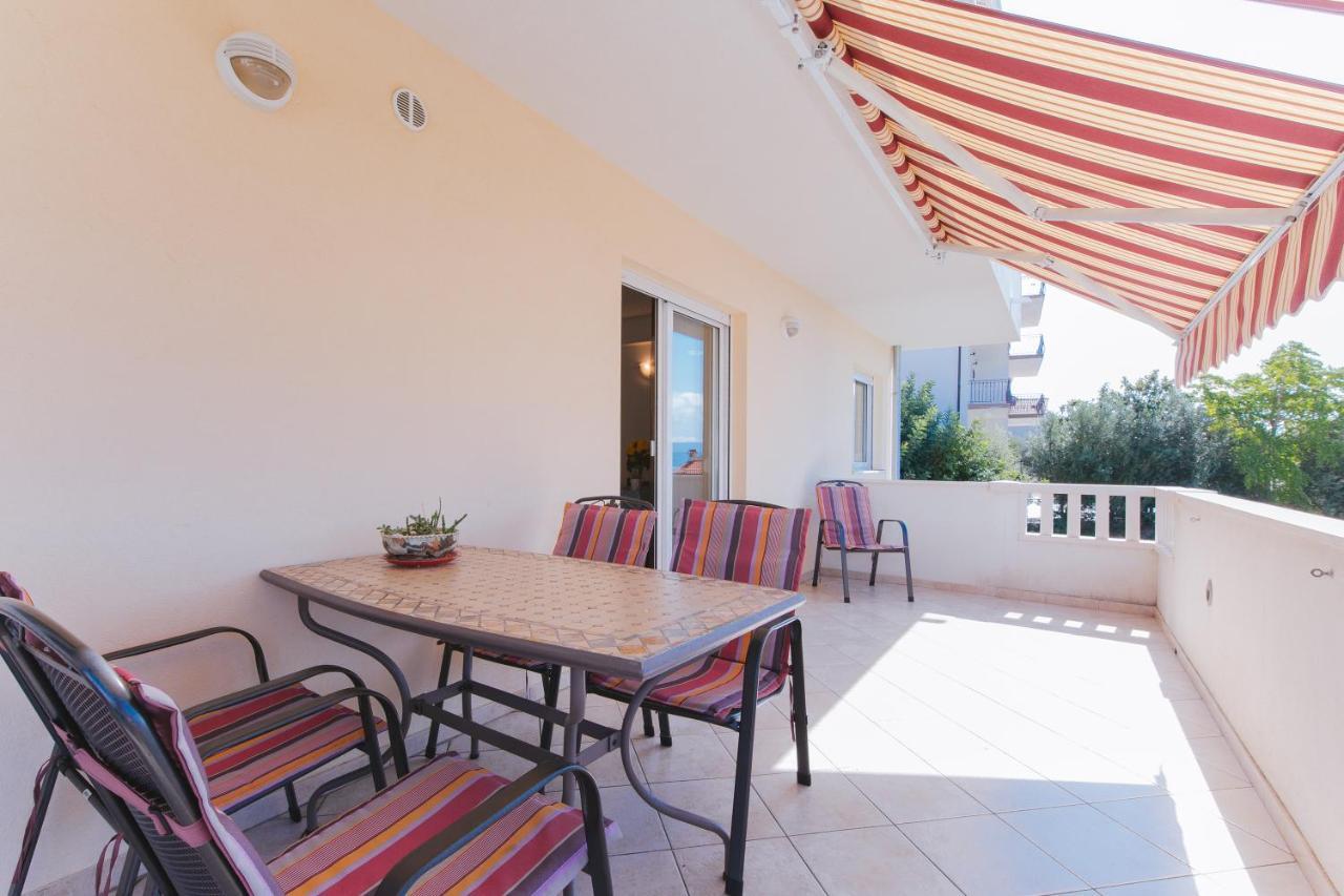 Apartmani Villa Marija Omiš Eksteriør bilde