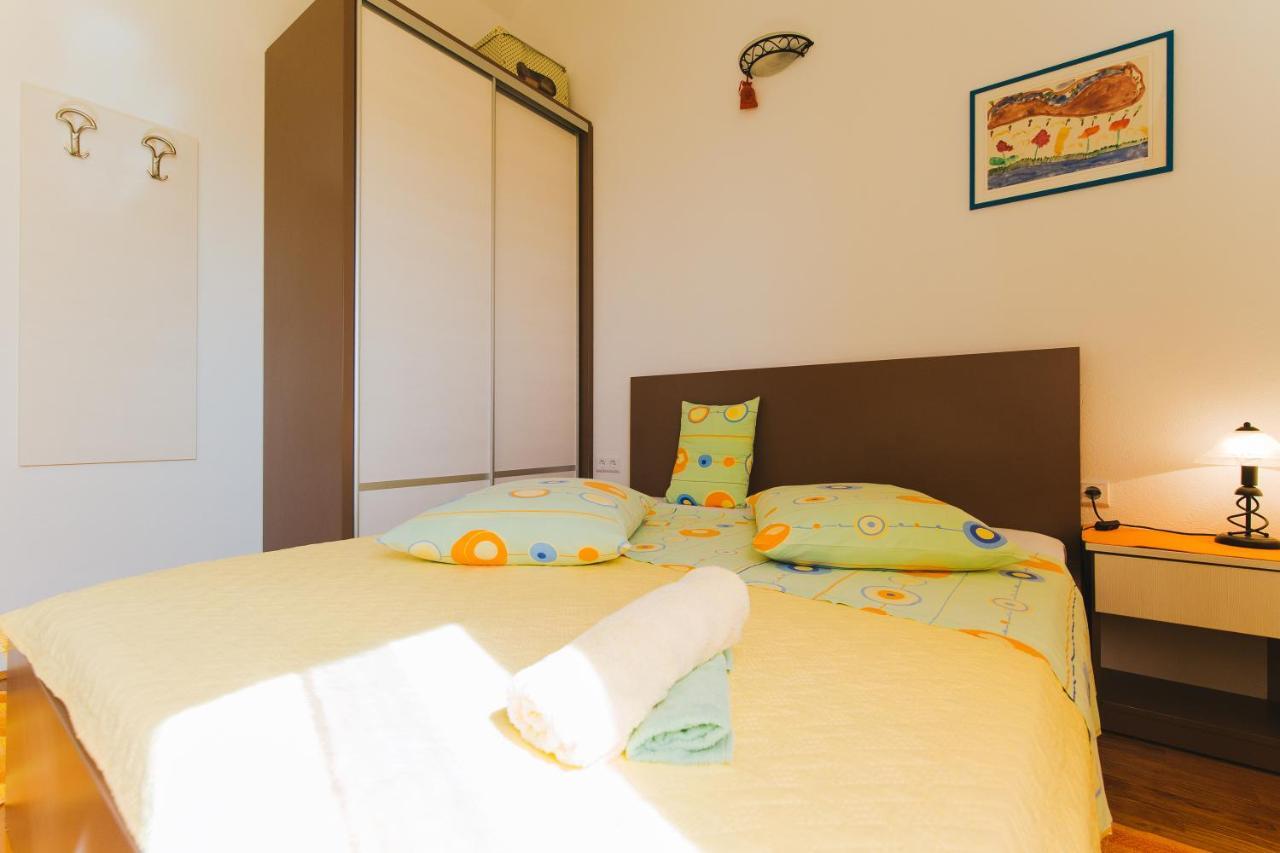 Apartmani Villa Marija Omiš Eksteriør bilde