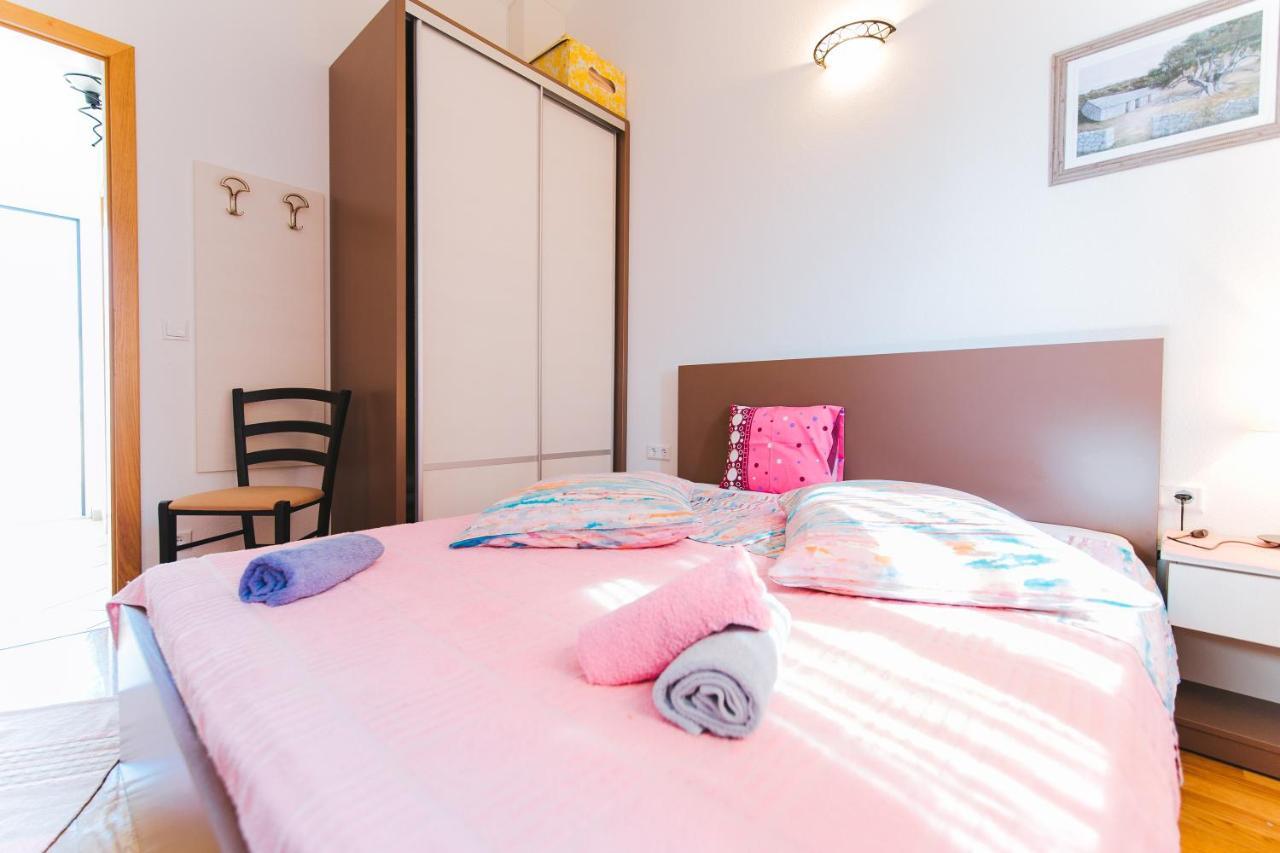 Apartmani Villa Marija Omiš Eksteriør bilde