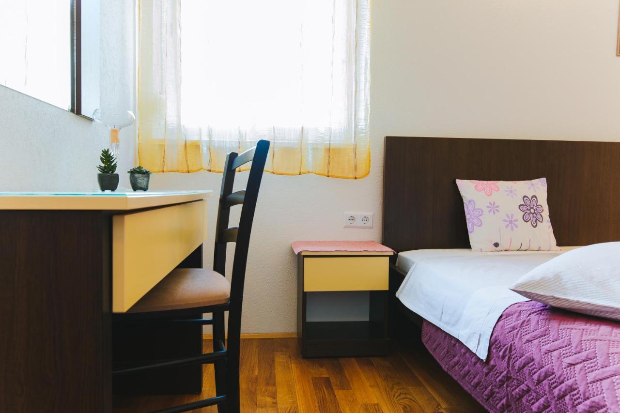Apartmani Villa Marija Omiš Eksteriør bilde