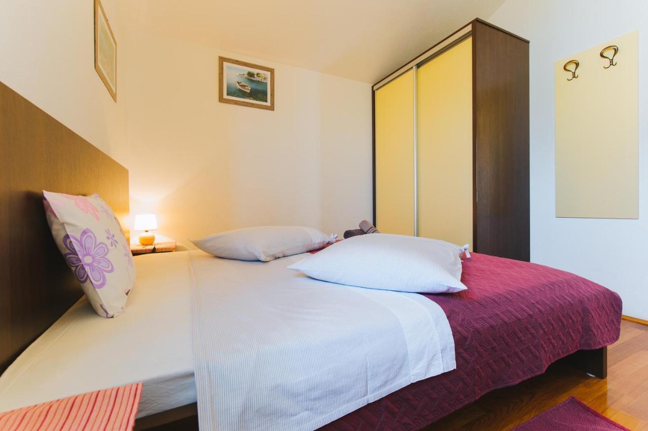 Apartmani Villa Marija Omiš Eksteriør bilde